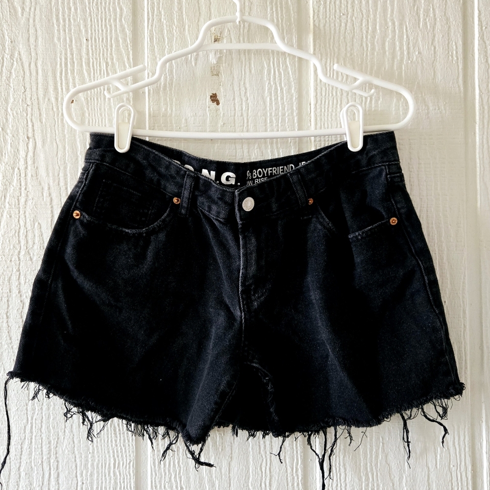 S.O.N.G. 90's Boyfriend Jean Distressed Low Rise High Slit Front Black Mini 7/28